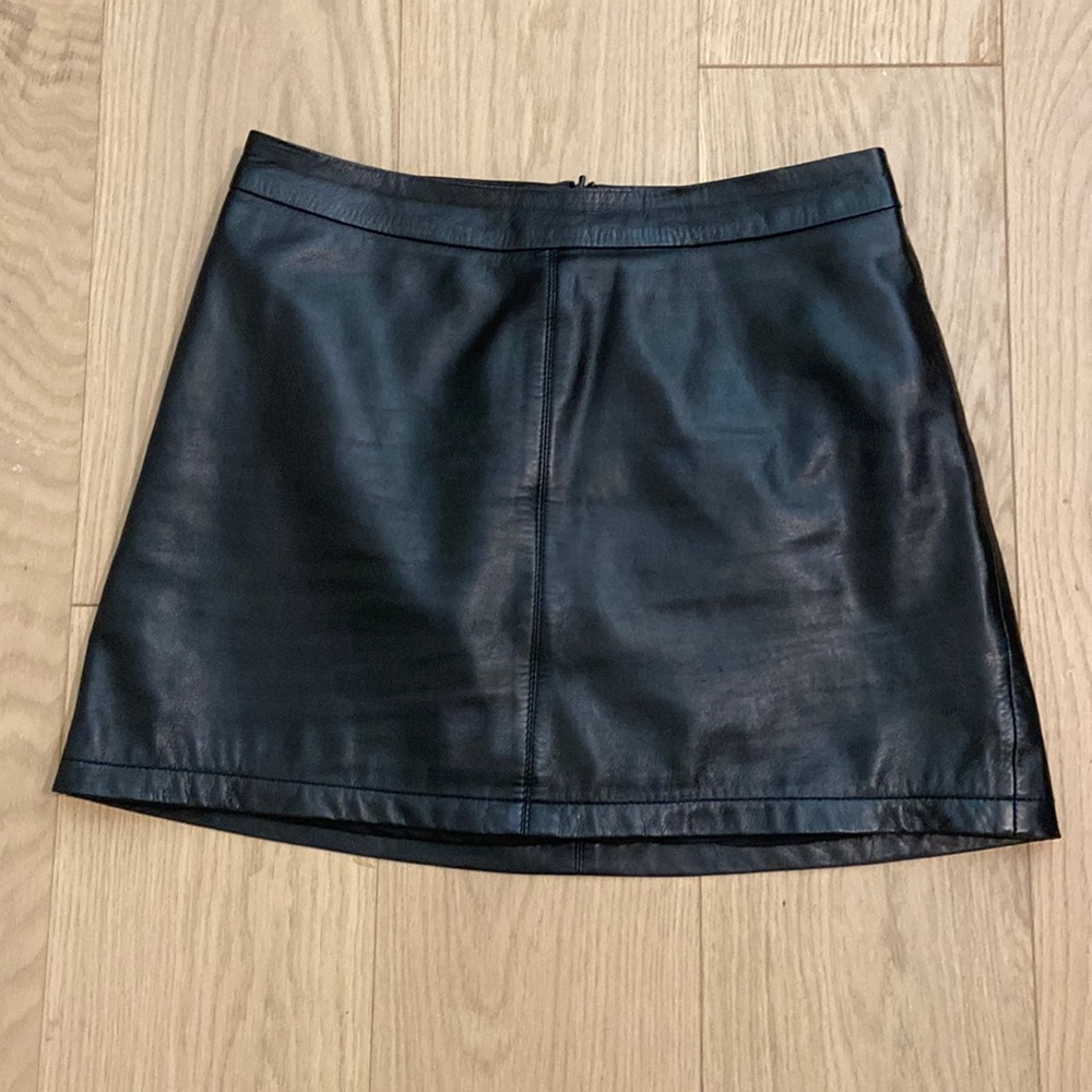 NWT Cupcakes and Cashmere black leather skirt.